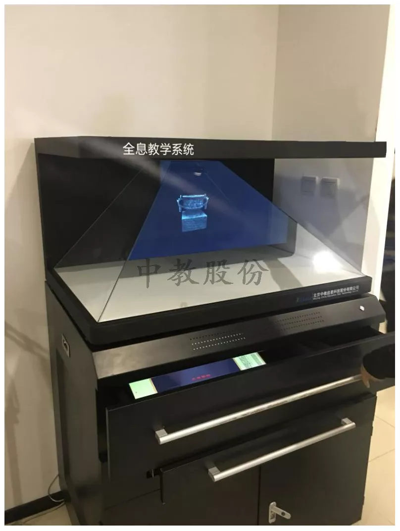 第一行主标题